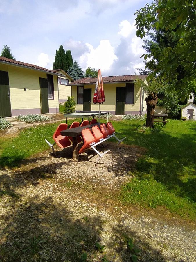 Rempin - Rantin Egyebszallas Hotel Bázakerettye Eksteriør billede